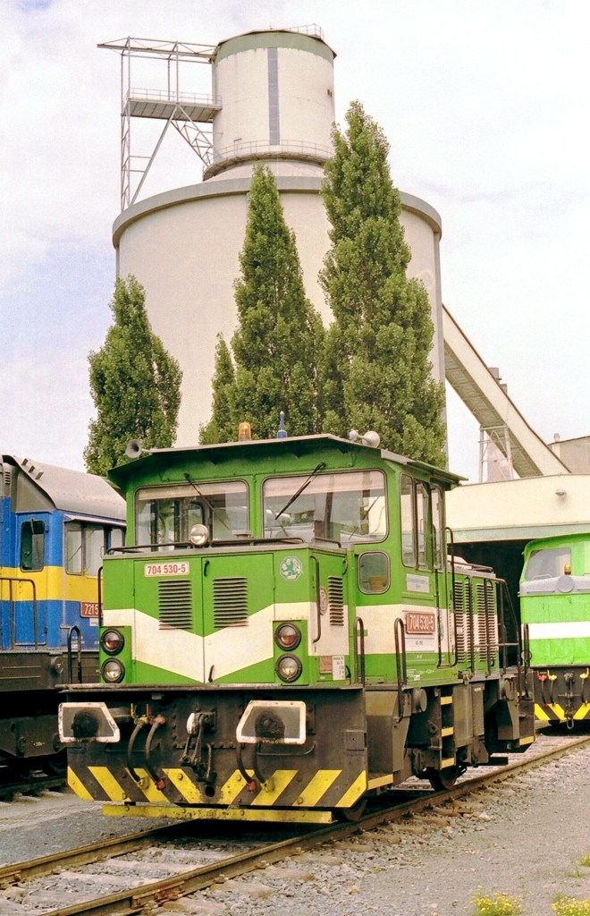 [660x1024] 704530b.jpg