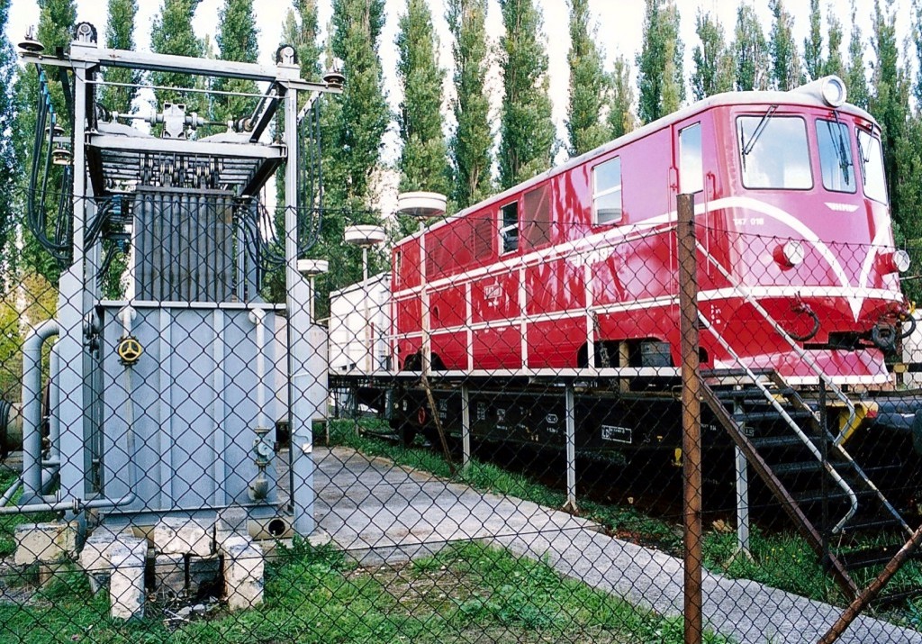 [1024x715] 705918g.jpg