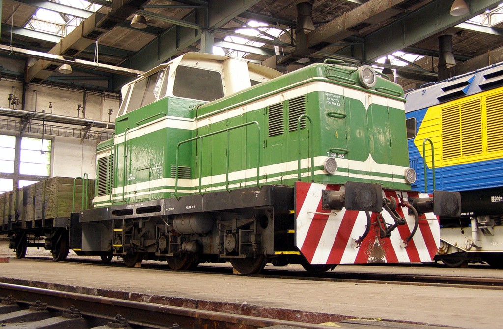 [1024x670] 710085b.jpg