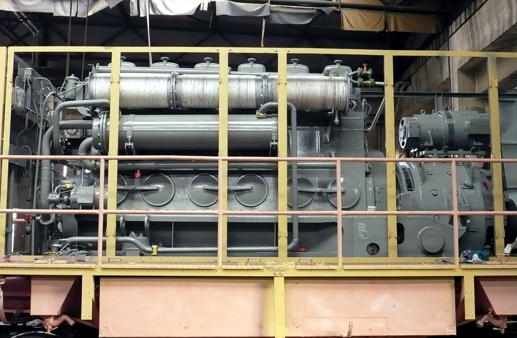 [1024x670] 721190motor_c.jpg
