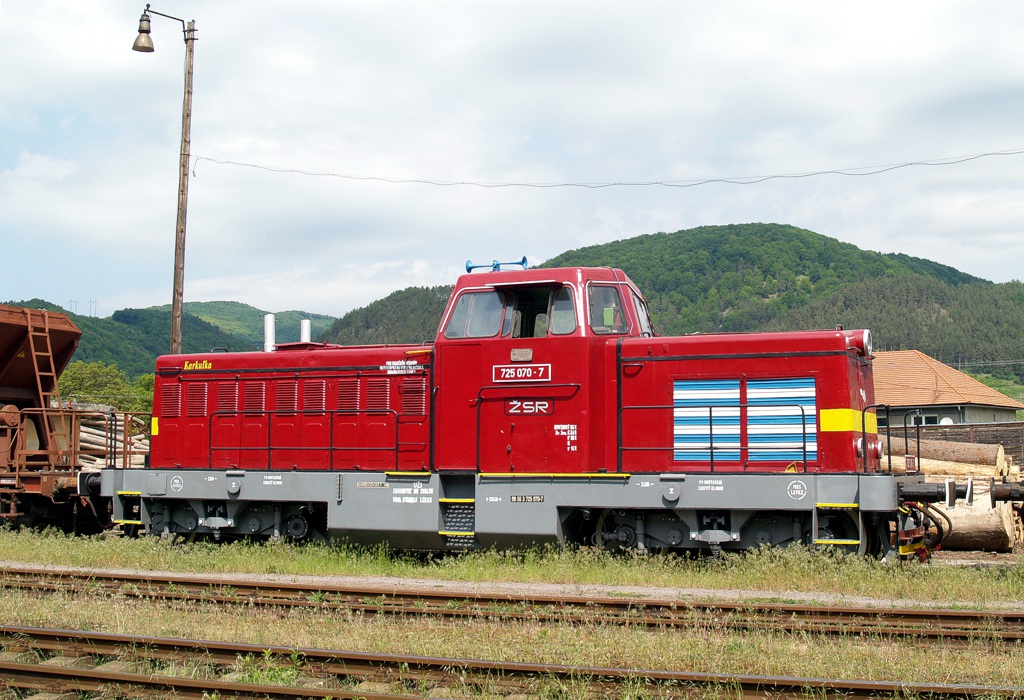 [1024x700] 725070b.jpg