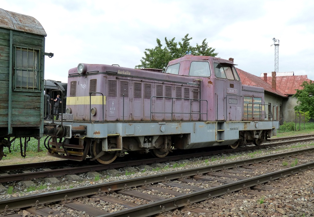 [1024x710] 725070g.jpg