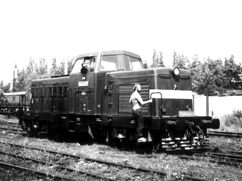 [800x600] 725075a.jpg