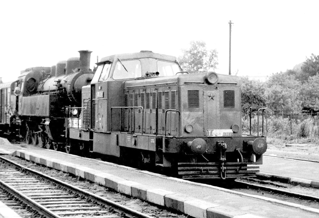 [1024x700] 725107a.jpg