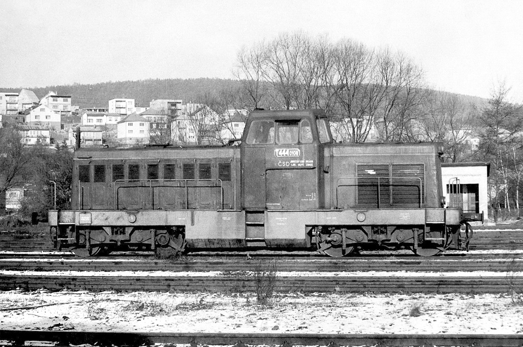 [1024x680] 725108a.jpg