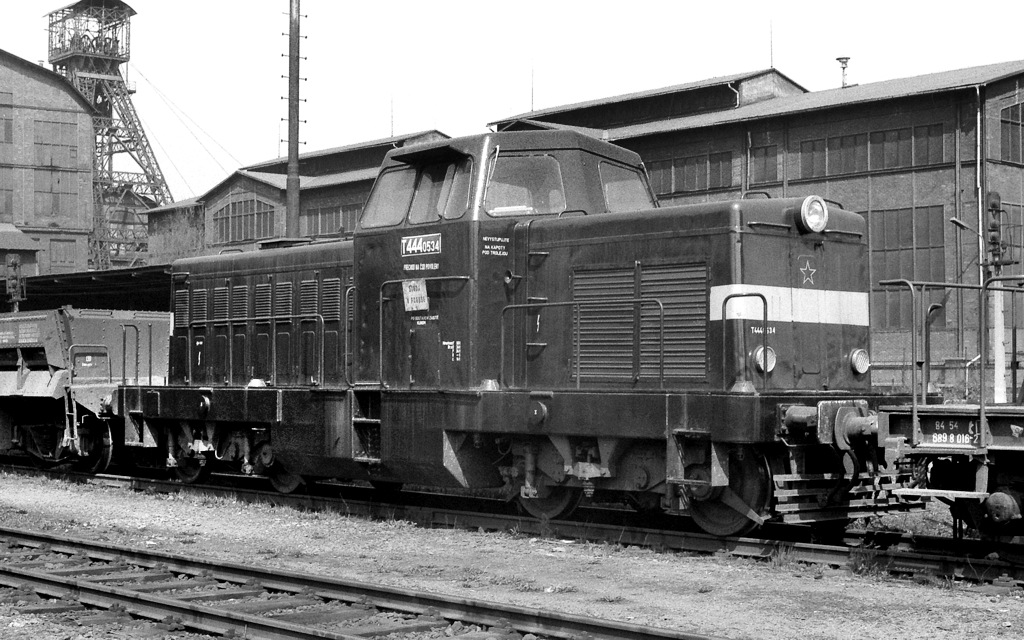 [1024x640] 725534a.jpg