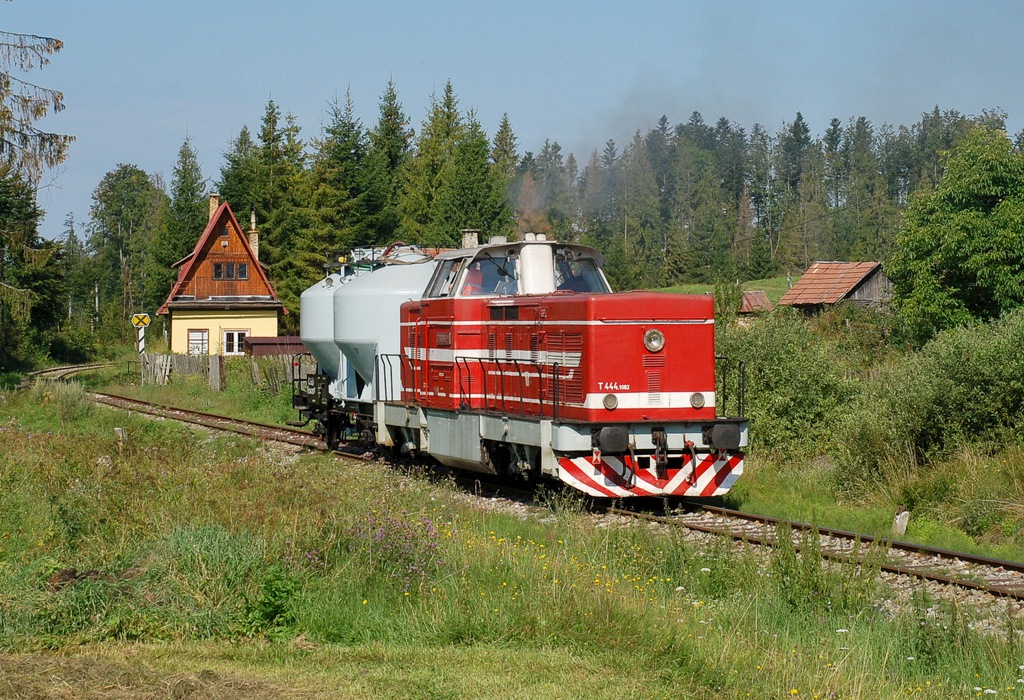 [1024x700] 726082c.jpg