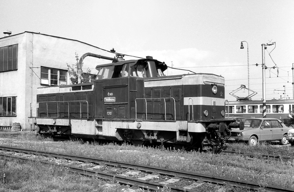 [1024x670] 726094b.jpg