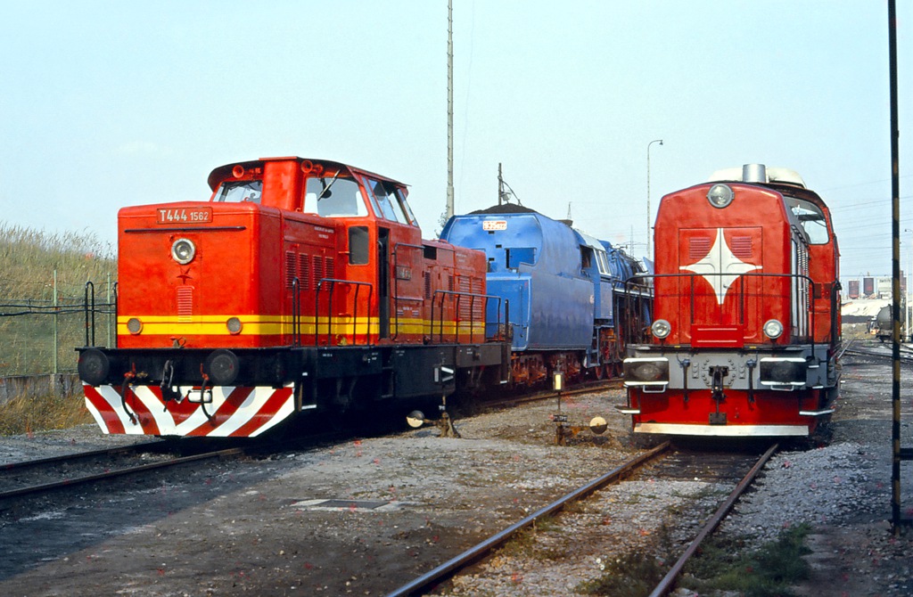 [1024x670] 726562b.jpg