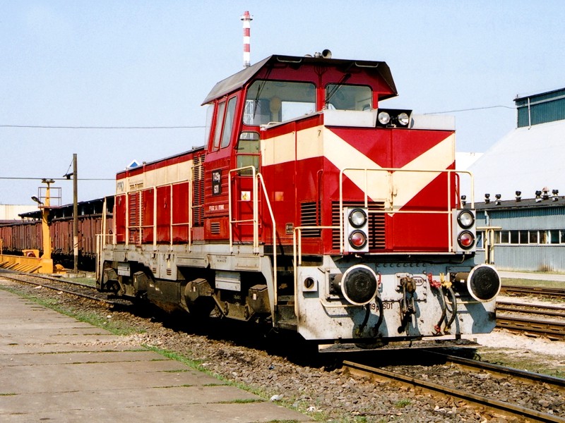 [800x600] T419p601a.jpg