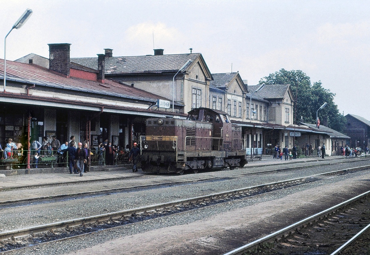 [1200x830] 735171a.jpg