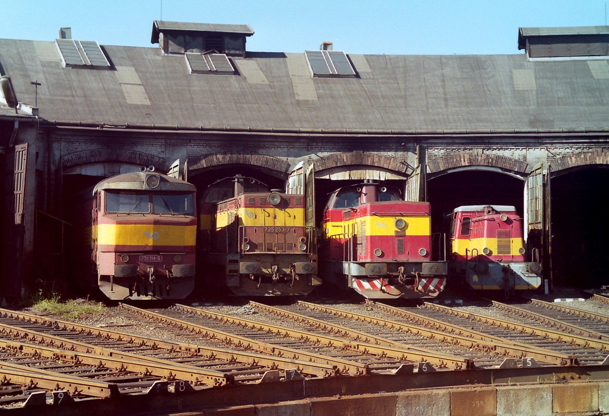 [1200x820] 735253c.jpg