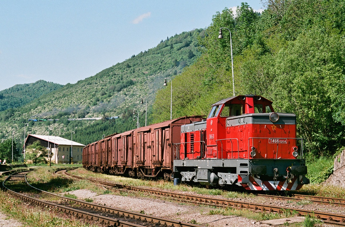 [1200x790] 735254g.jpg