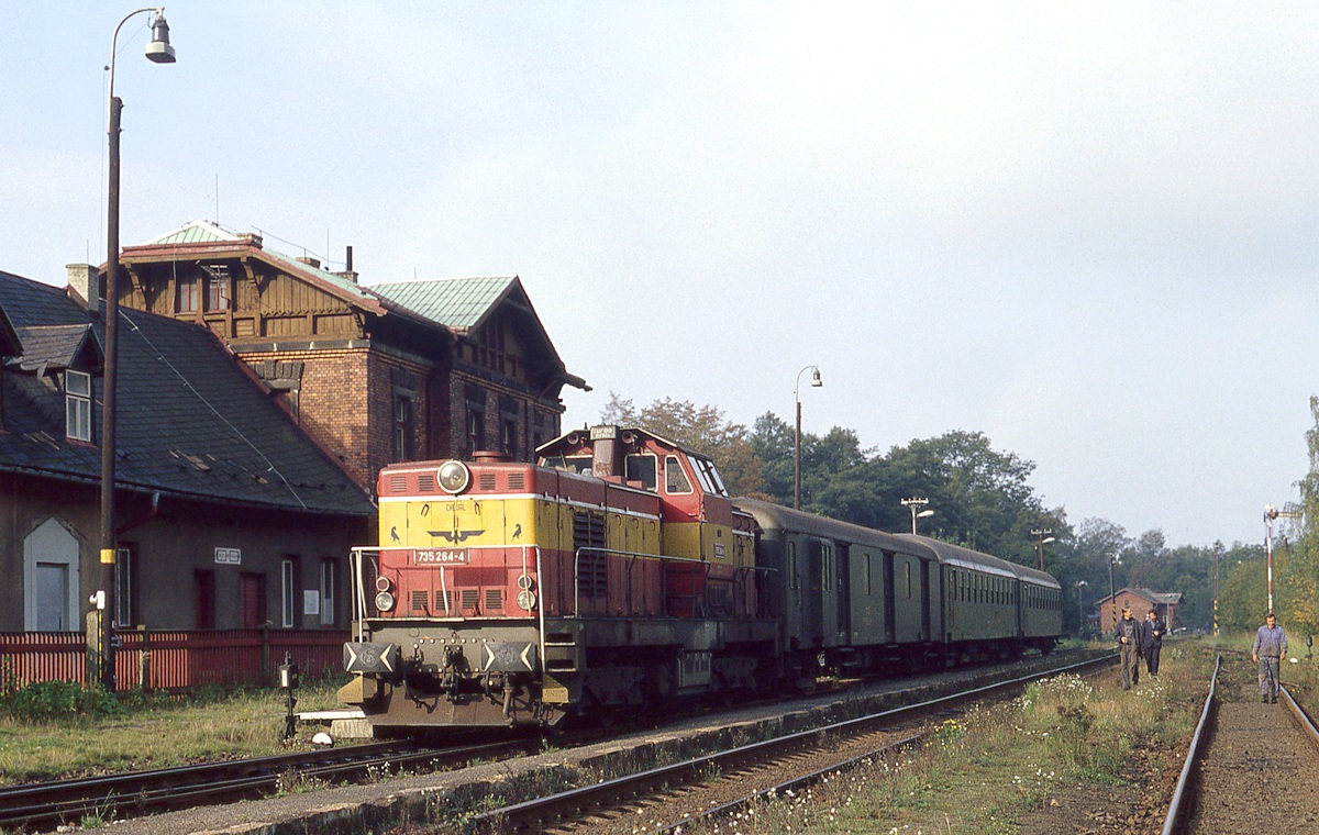 [1200x760] 735264a.jpg