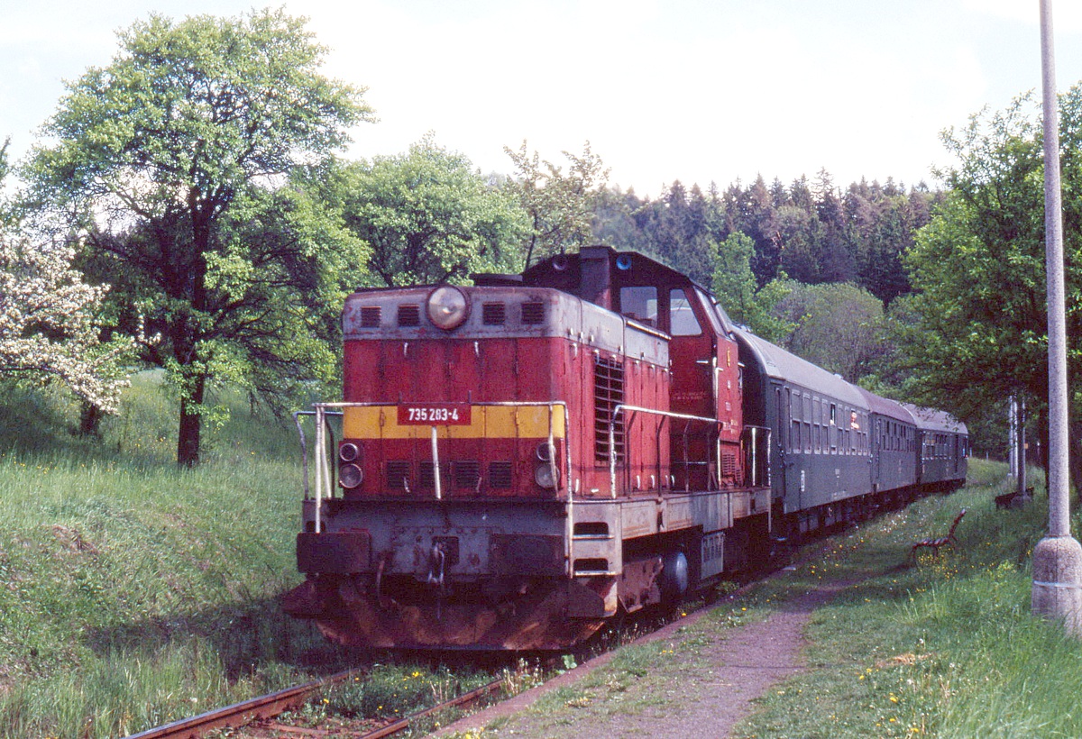 [1200x820] 735283c.jpg