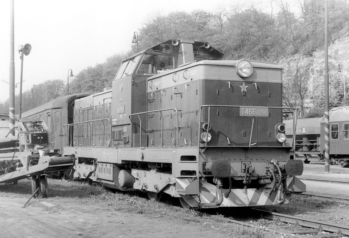 [1200x820] 735296a.jpg