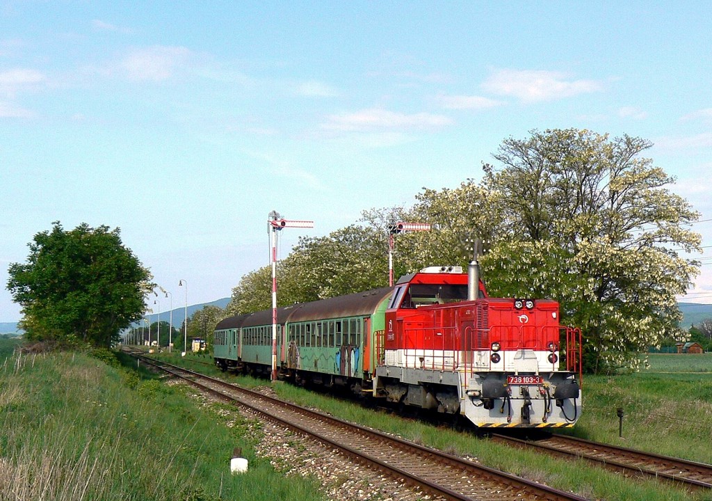 [1024x720] 736103a.jpg