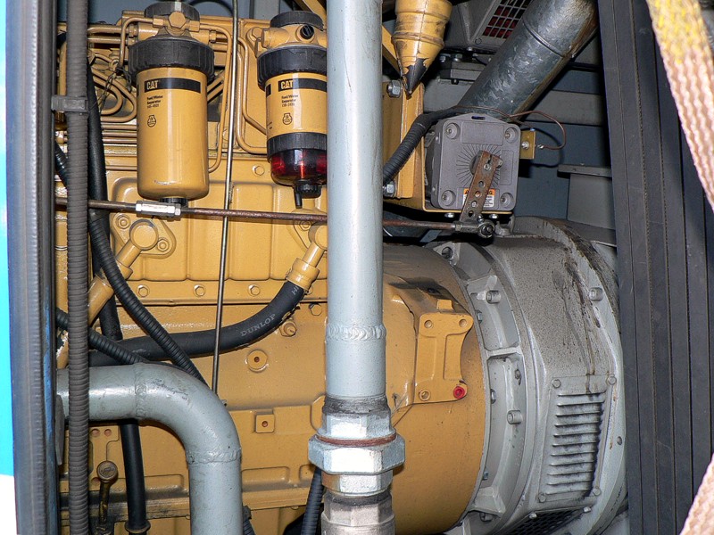 [800x600] 736blokmot.jpg