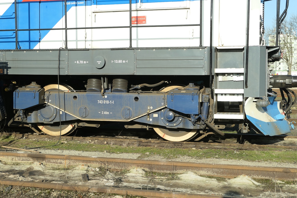 [1200x800] 743010podvozek.jpg