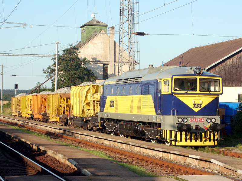 [800x600] 753781a.jpg