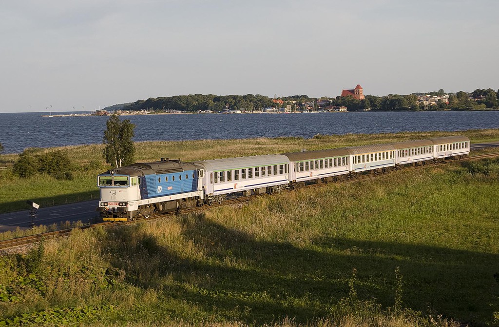 [1024x670] 754037c.jpg