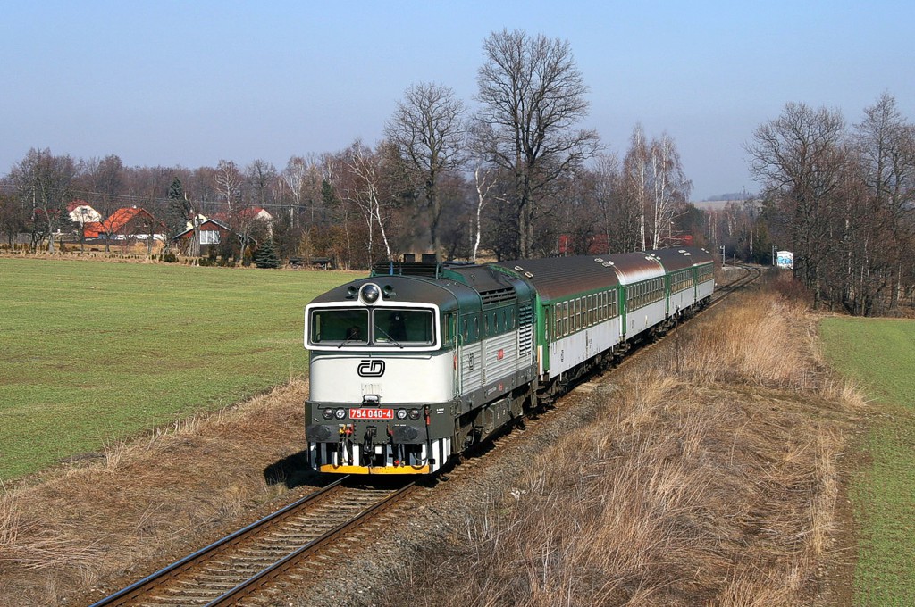 [1024x680] 754040c.jpg