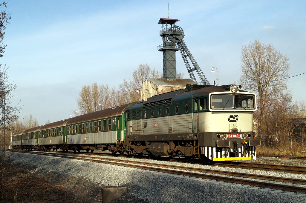 [1024x680] 754040f.jpg