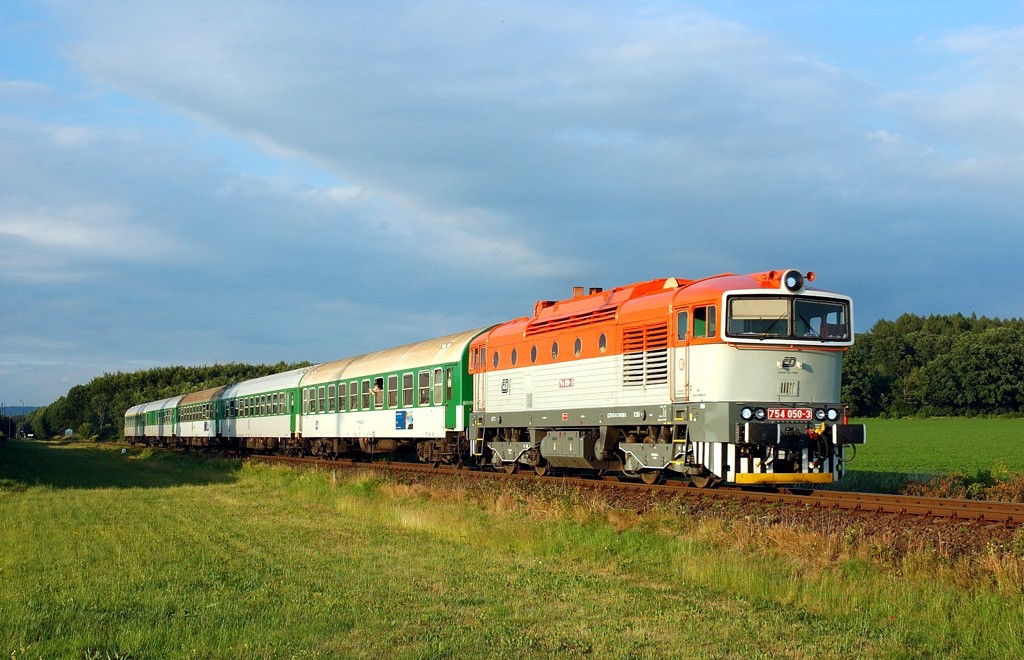 [1024x660] 754050b.jpg