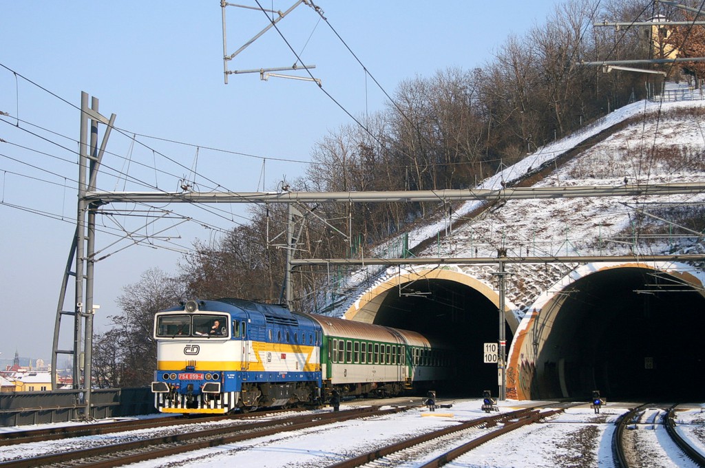 [1024x680] 754059h.jpg