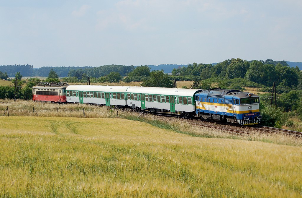 [1024x670] 754059i.jpg