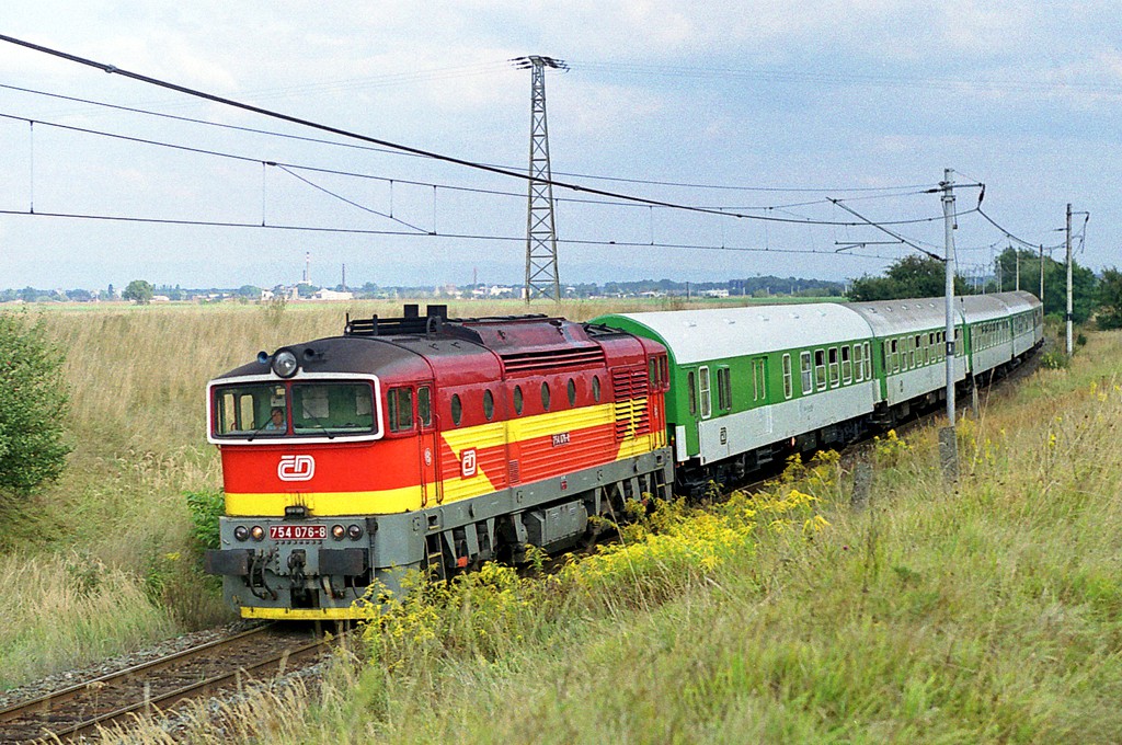 [1024x680] 754076b.jpg