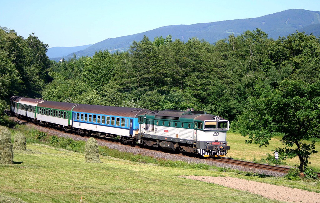 [1024x650] 754077c.jpg