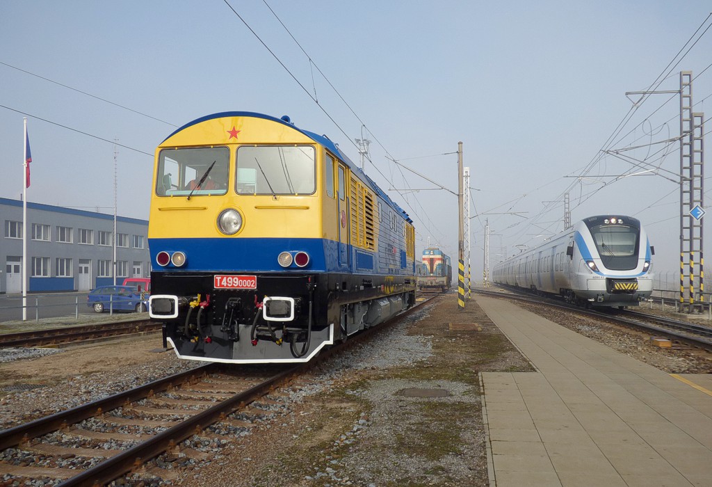 [1024x700] 759002e5l.jpg