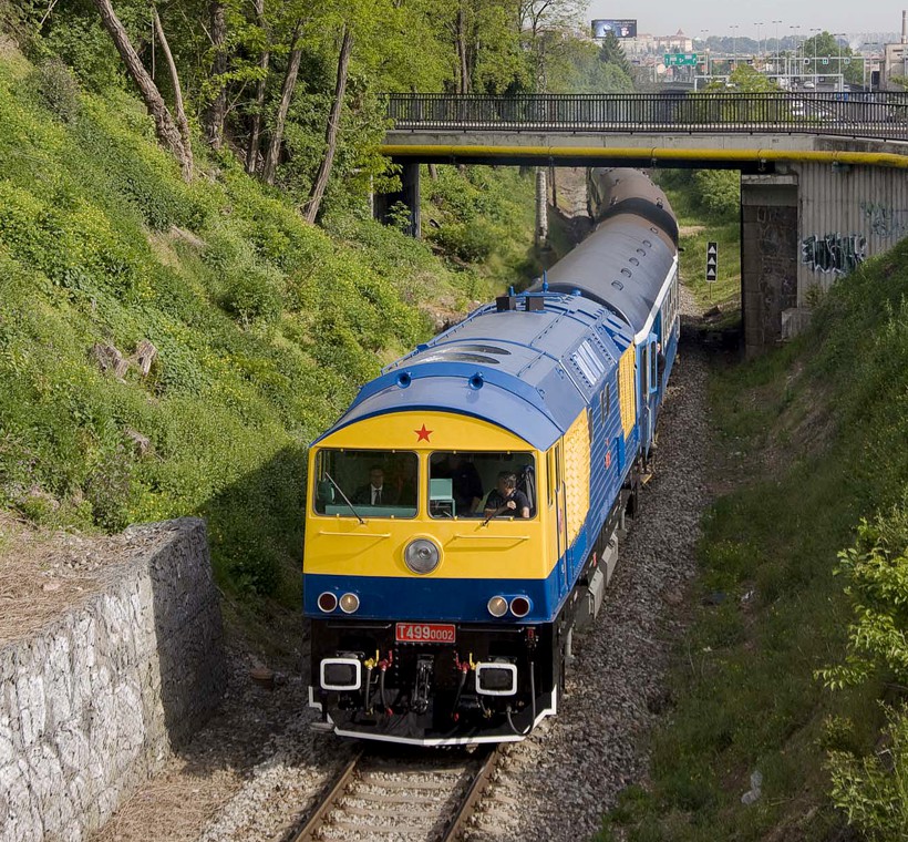 [820x760] 759002e5p.jpg