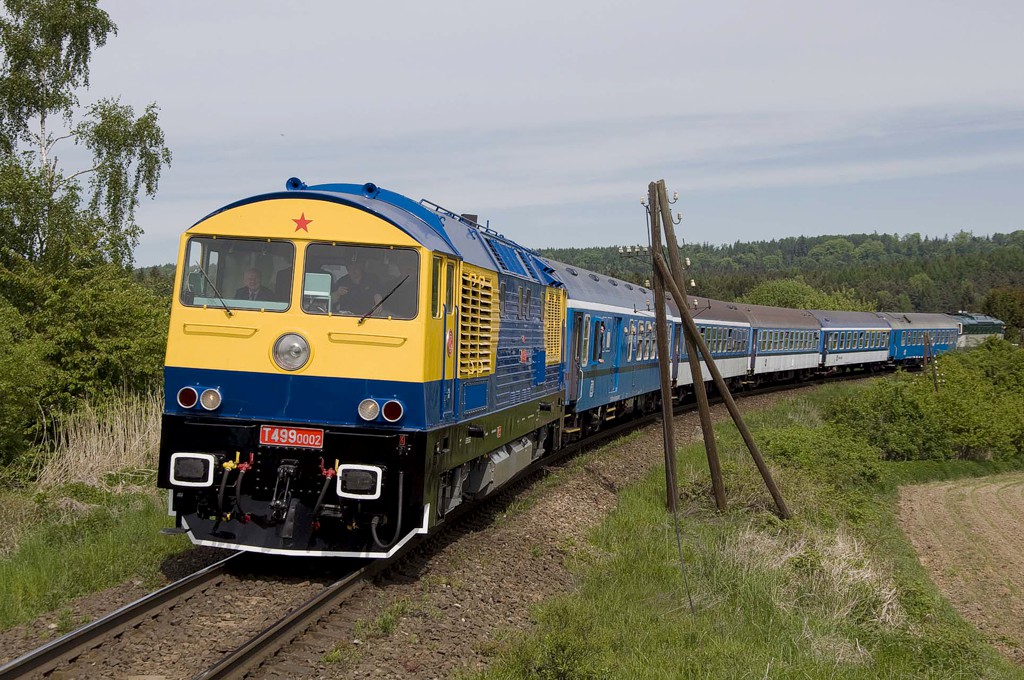 [1024x680] 759002e5q.jpg