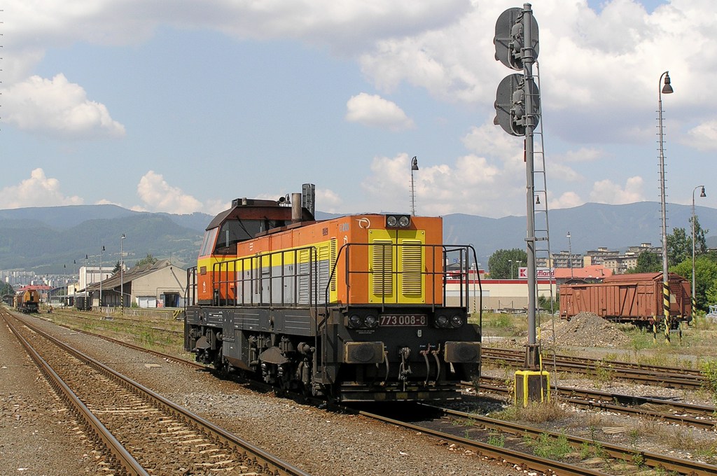 [1024x680] 773008f.jpg