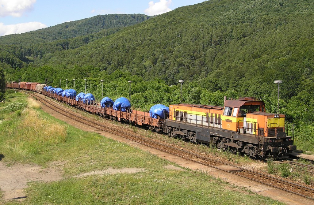 [1024x670] 773009f.jpg