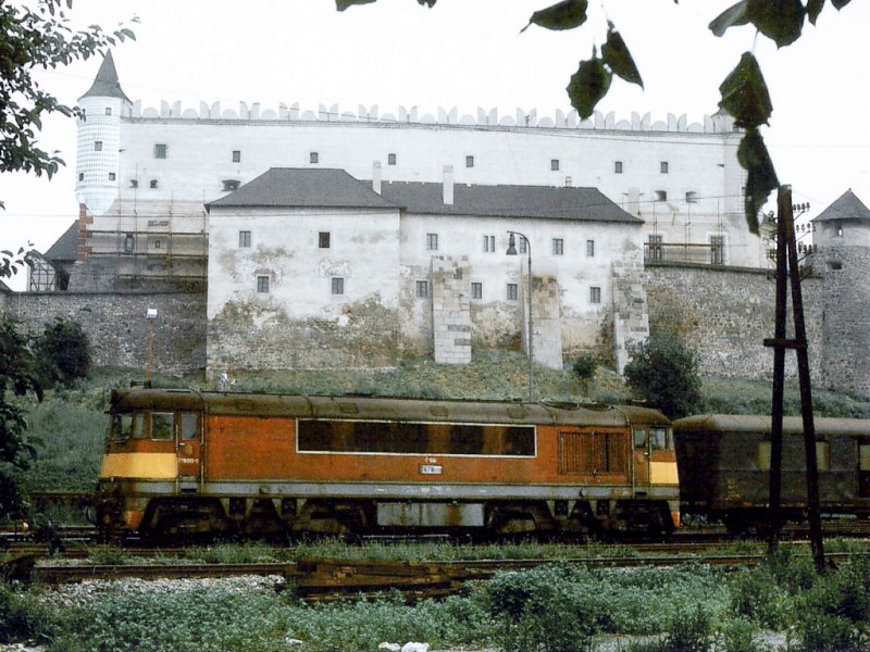 [800x600] 776013f.jpg