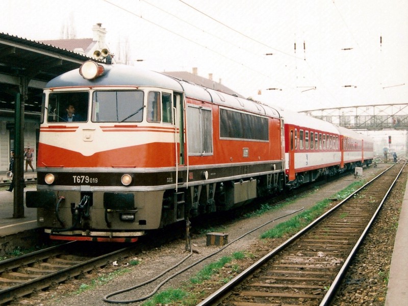 [800x600] 776019v.jpg