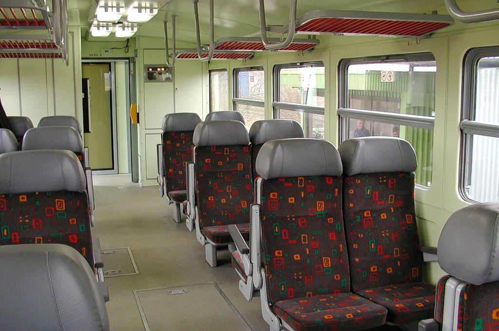 [1024x680] 812inter2.jpg