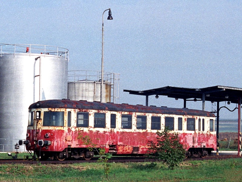 [800x600] 820112a.jpg