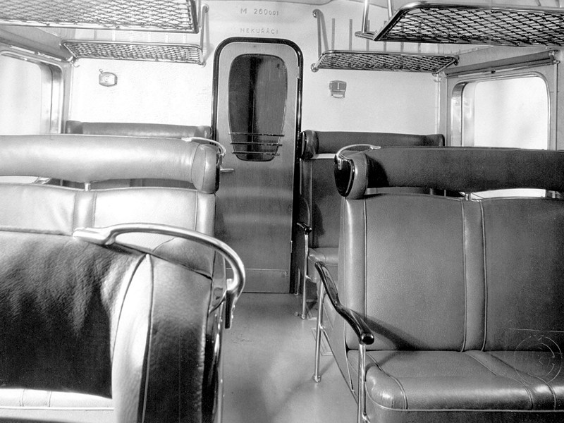 [800x600] 825inter1.jpg