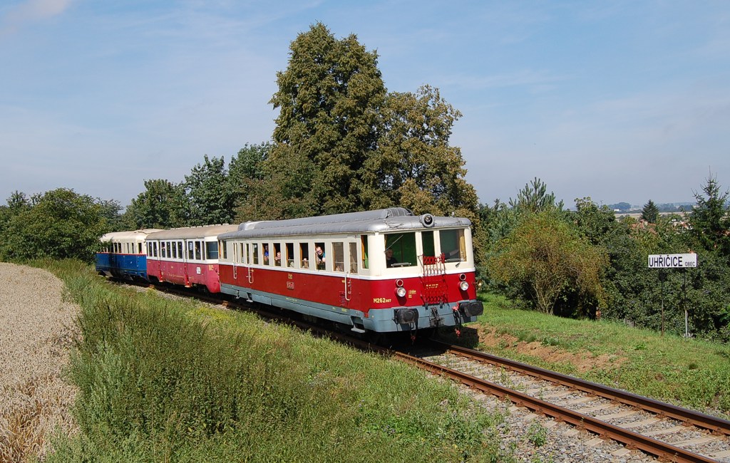 [1024x650] 830007b.jpg