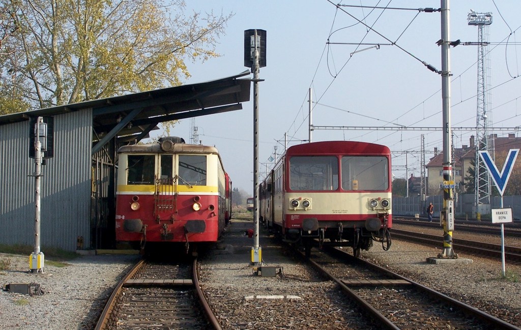 [1024x650] 830018b.jpg