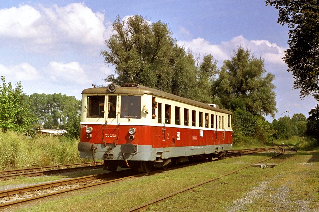 [1024x680] 830076e.jpg