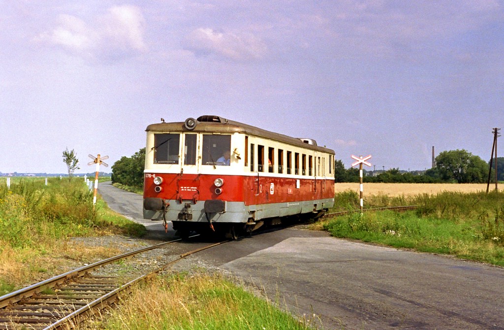 [1024x670] 830076f.jpg