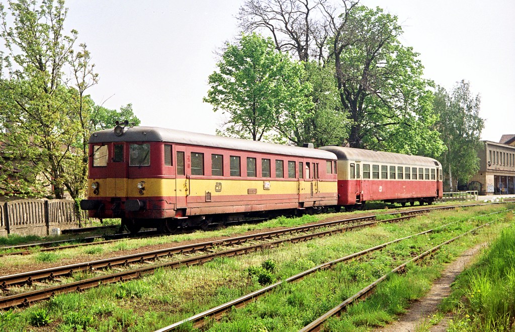 [1024x660] 830093b.jpg