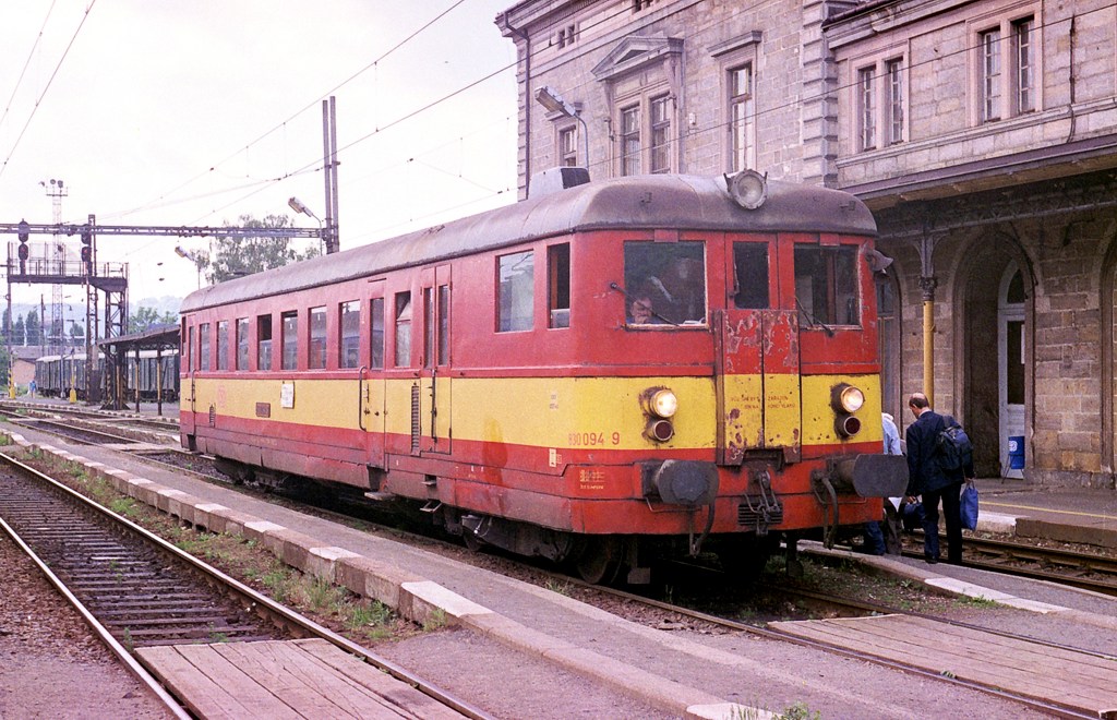 [1024x660] 830094a.jpg