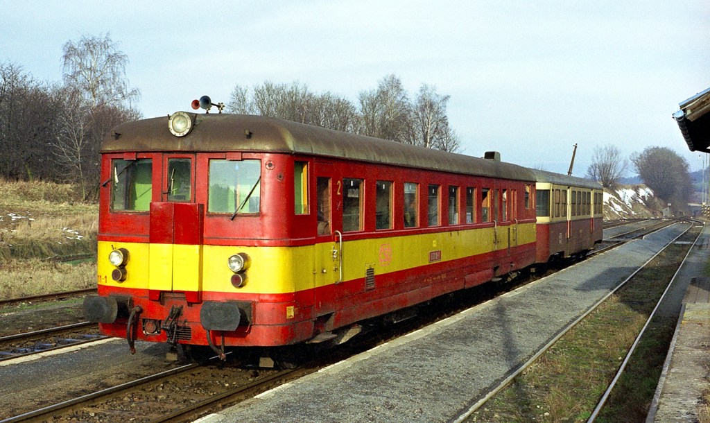 [1024x610] 830111a.jpg