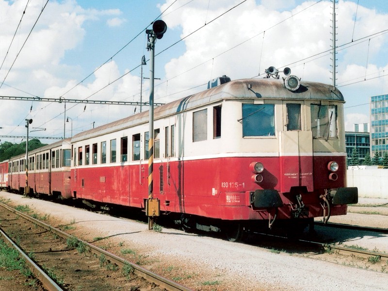 [800x600] 830125a.jpg